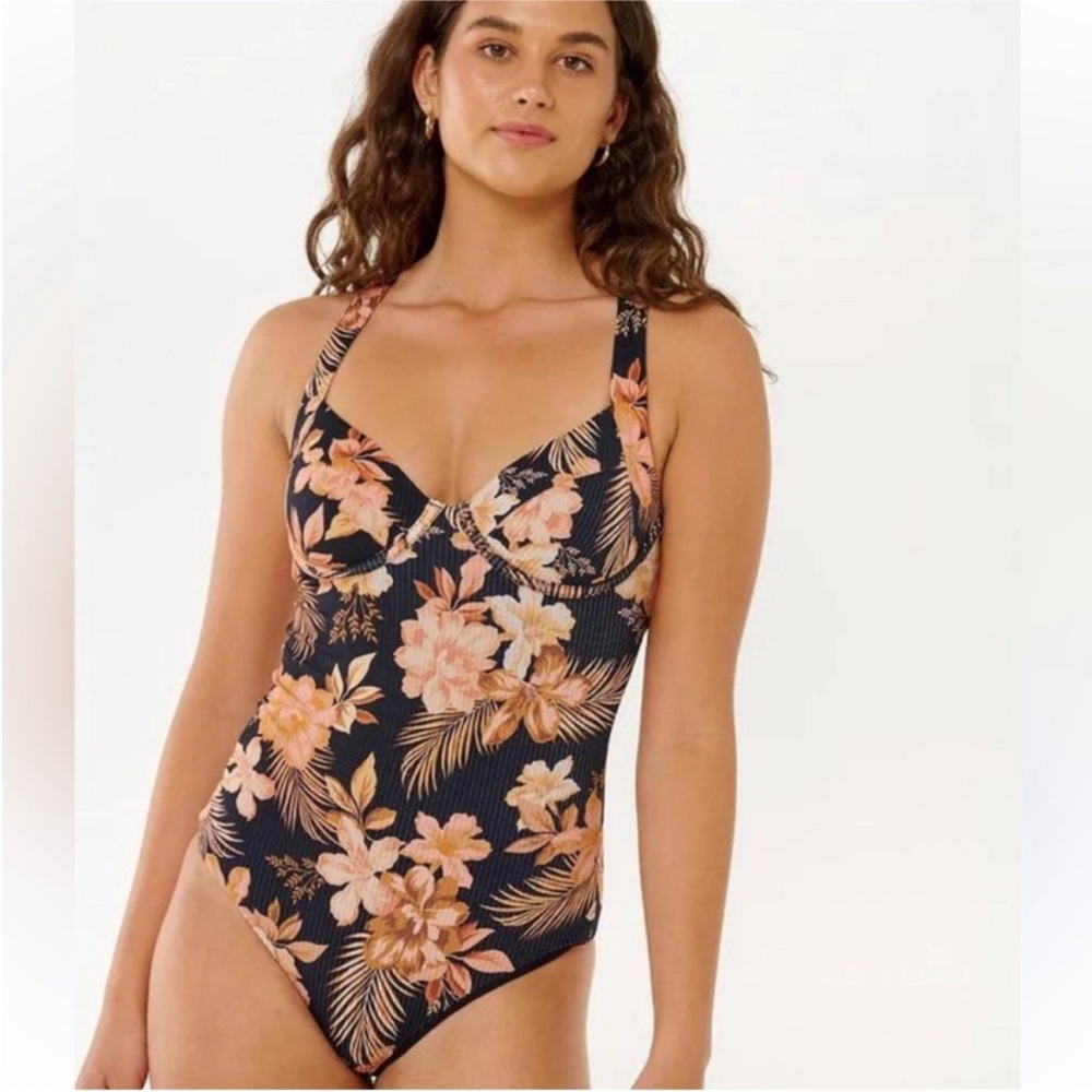 Rip Curl Desert Dreams D/DD One Piece Swimsuit Size Medium Summer NEW